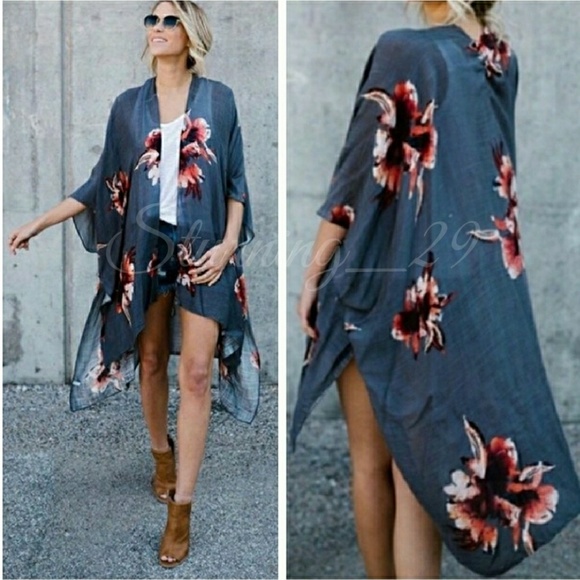 🆕BOHO CHARCOAL FLORAL KIMONO DUSTER - Picture 2 of 5